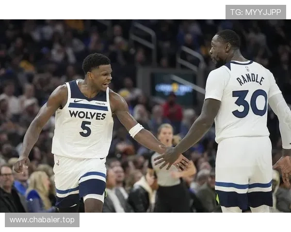 华子复出26分绝杀森林狼胜雷霆